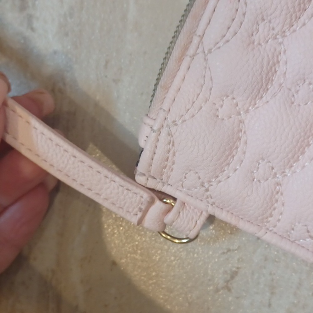 Betsey Johnson Pink Heart Design Quilted Clutch - Picture 5 of 8